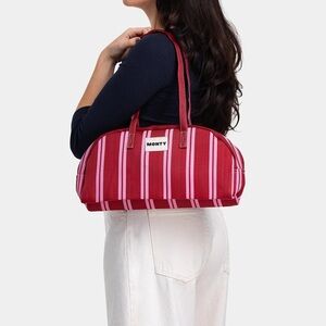 MONTY Arc Bag in Ultra Pink & Malbec ♥️